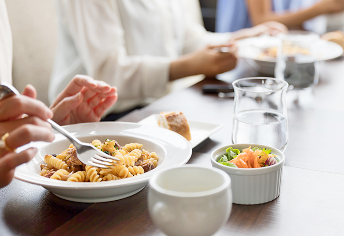 何でも食べて気にせず笑顔になれて食事会が楽しくなる
